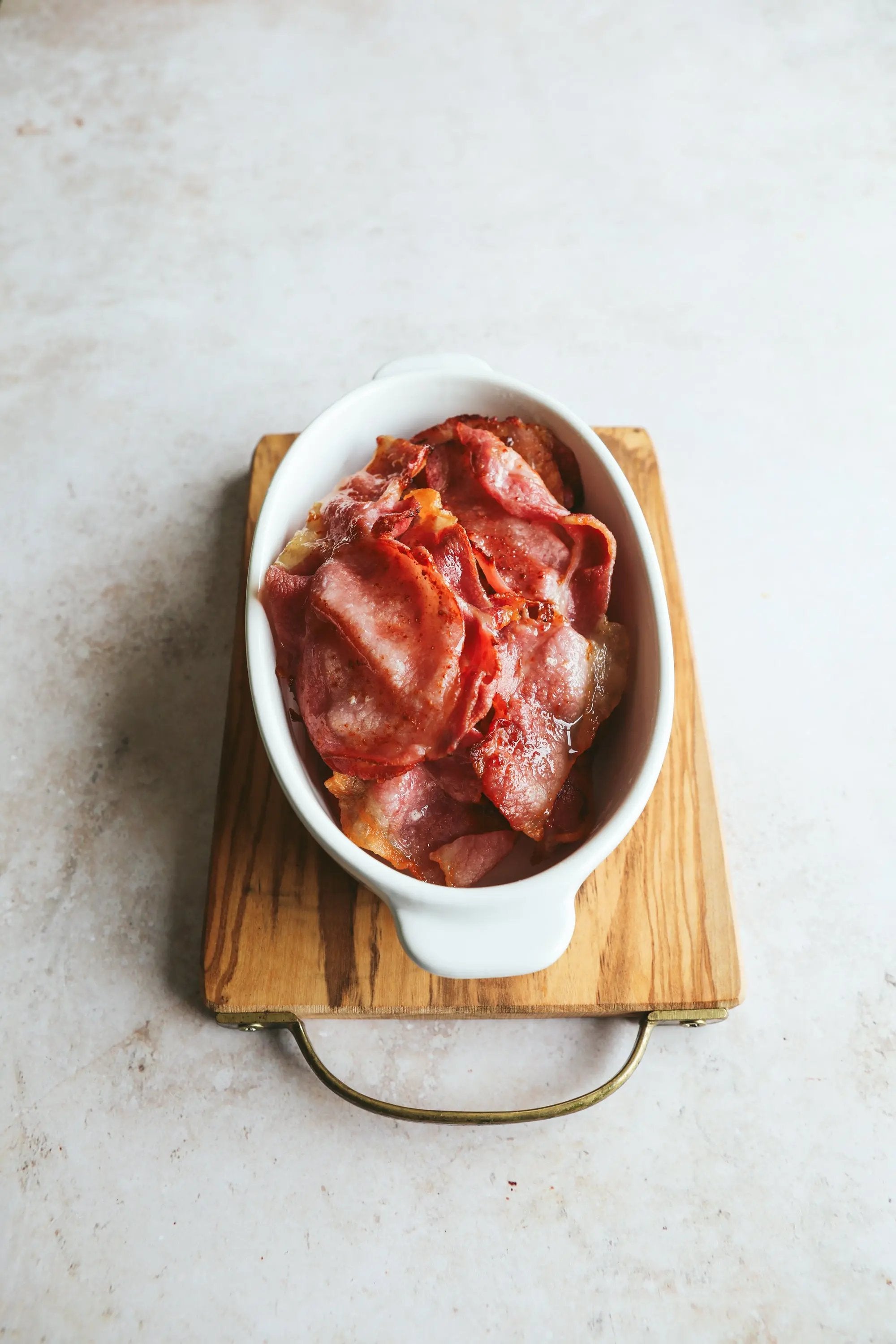 IBB Back Bacon Rashers  -  4lbs (Approx 40-50 Rashers) image 2